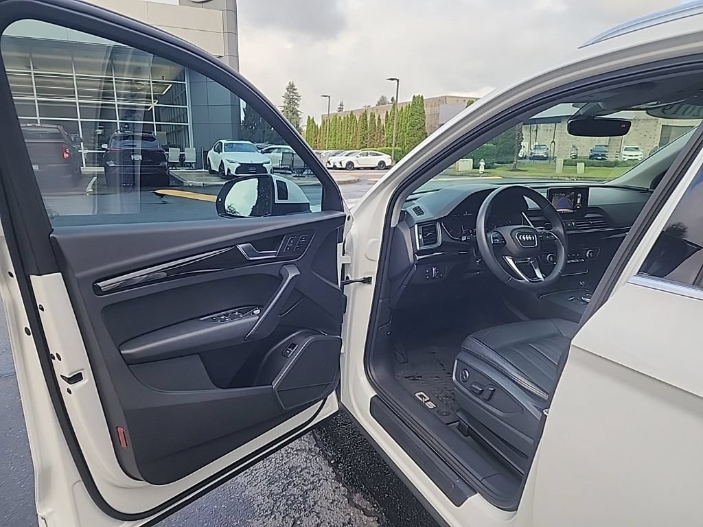 Used 2019 Audi Q5 2.0T Premium w/ Convenience Package AWD/4WD image 9
