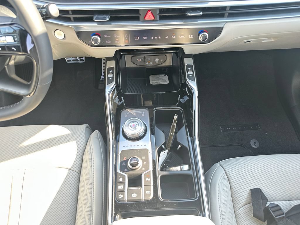 New 2026 Kia Sorento SX Prestige AWD/4WD image 11