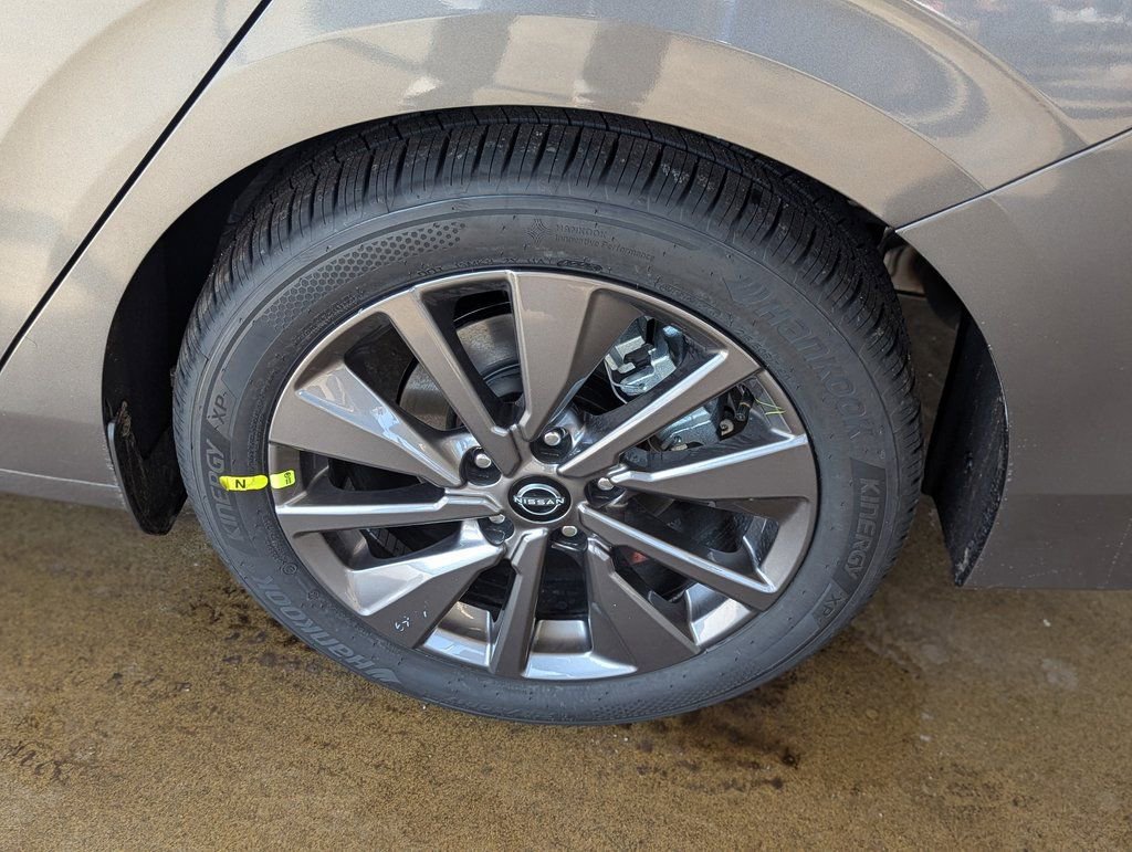 New 2026 Nissan Sentra SL w/ Floor Mat Package image 32