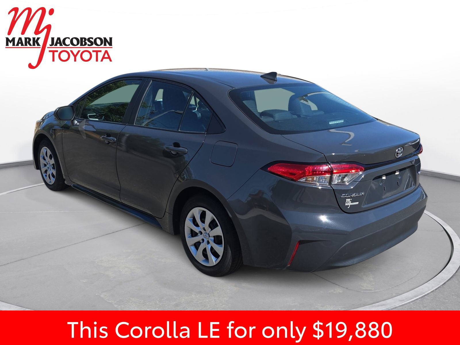 Used 2024 Toyota Corolla LE FWD image 13