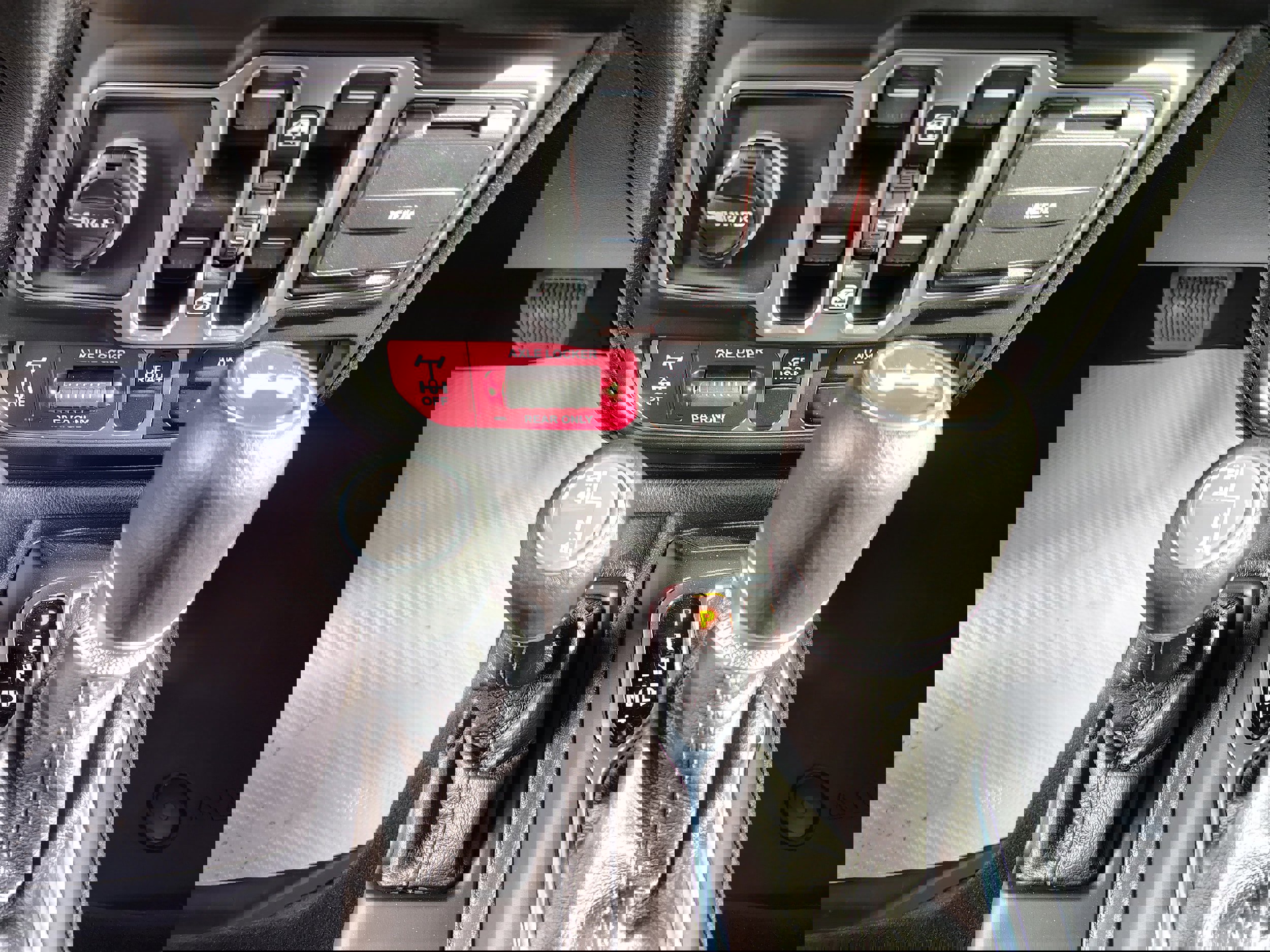 New 2026 Jeep Wrangler Unlimited Sport image 28