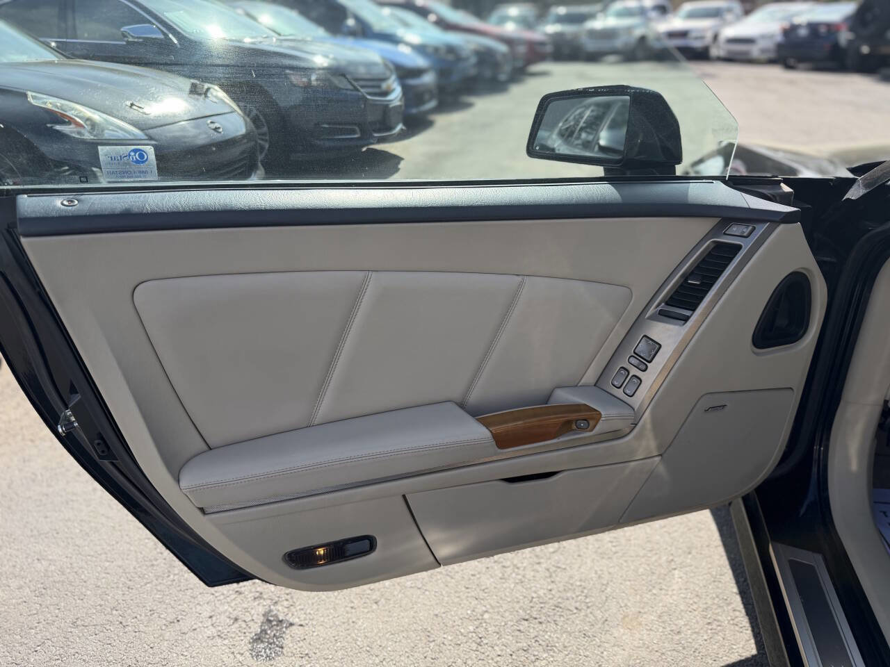 Used 2006 Cadillac XLR image 15