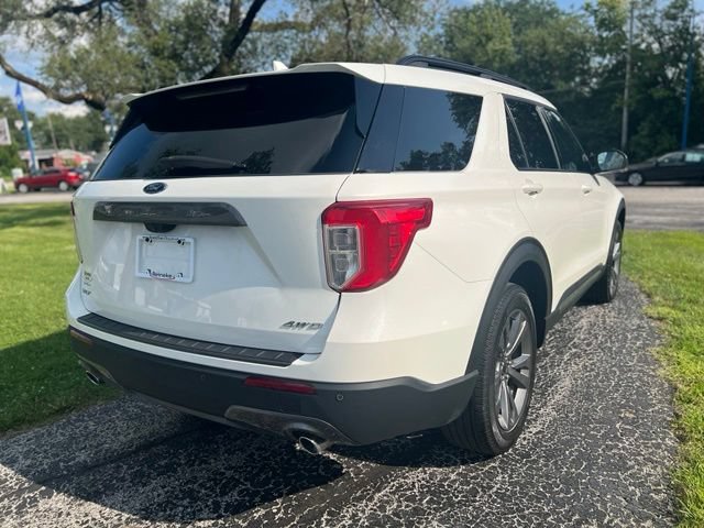 Used 2023 Ford Explorer XLT w/ Equipment Group 202A AWD/4WD image 8