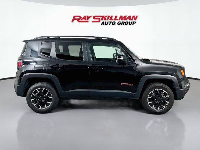 Used 2023 Jeep Renegade Trailhawk AWD/4WD image 8