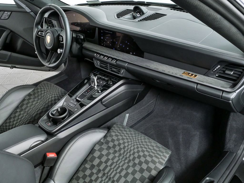 Certified 2026 Porsche 911 Carrera GTS RWD image 22