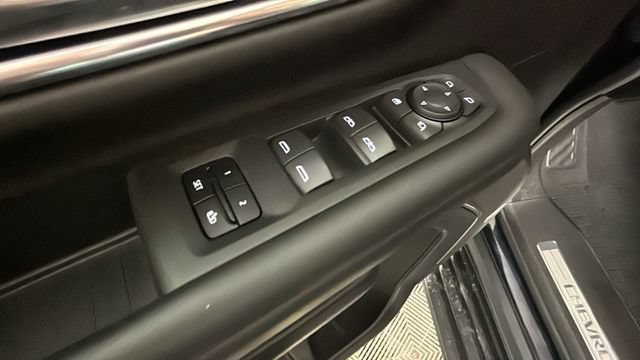 Used 2023 Chevrolet Tahoe RST w/ RST Performance Edition AWD/4WD image 11