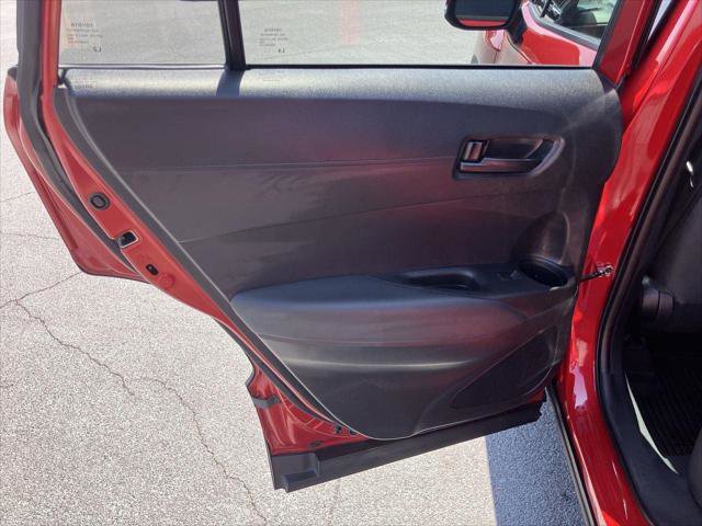 Certified 2022 Toyota Corolla Cross LE FWD image 21
