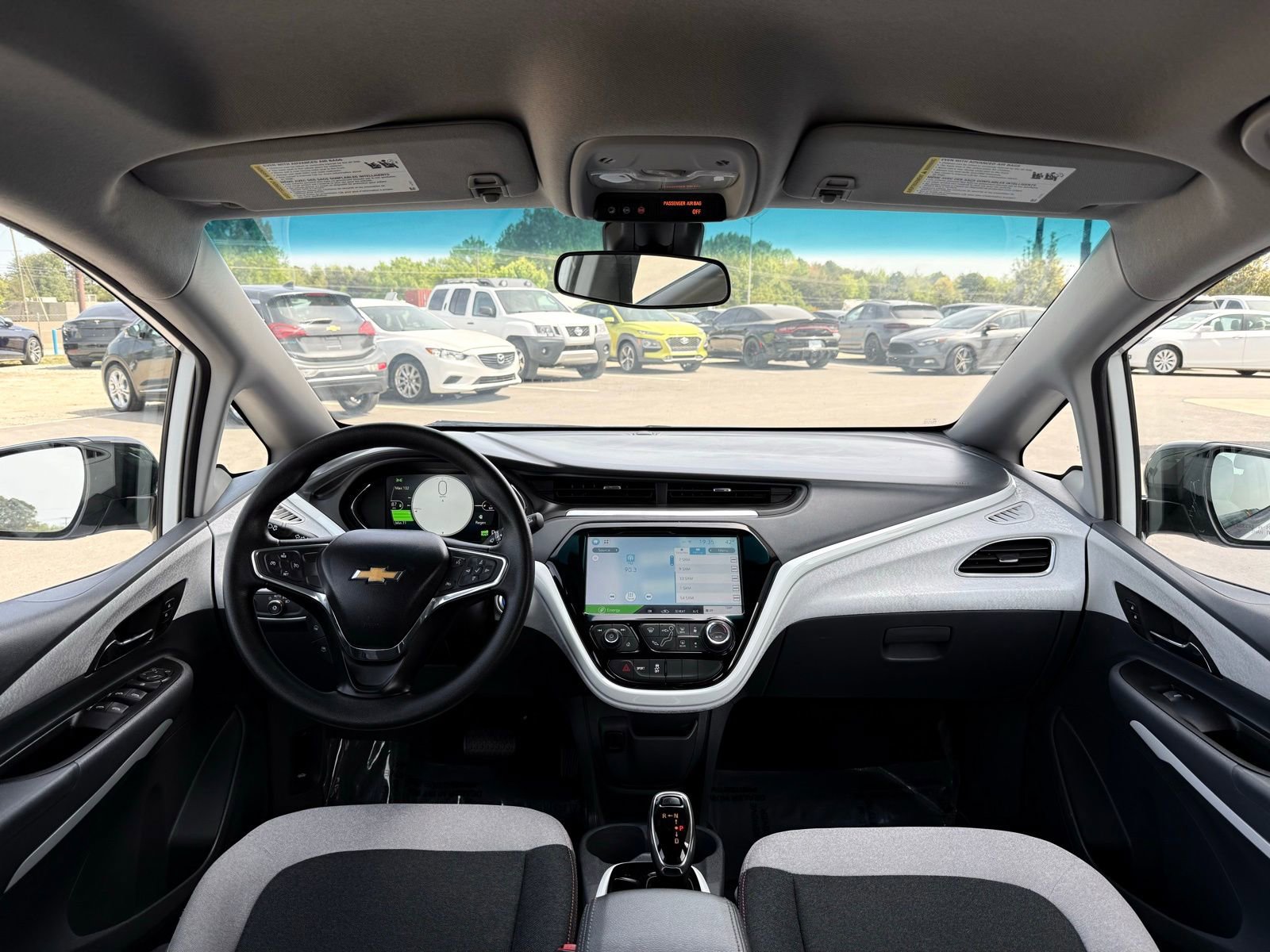 Used 2018 Chevrolet Bolt LT FWD image 23