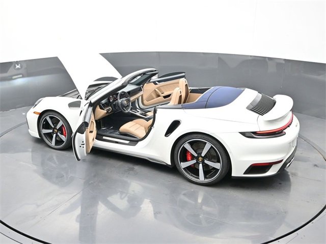 Used 2022 Porsche 911 Turbo image 21