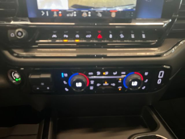 Certified 2026 Chevrolet Silverado 1500 ZR2 AWD/4WD image 23