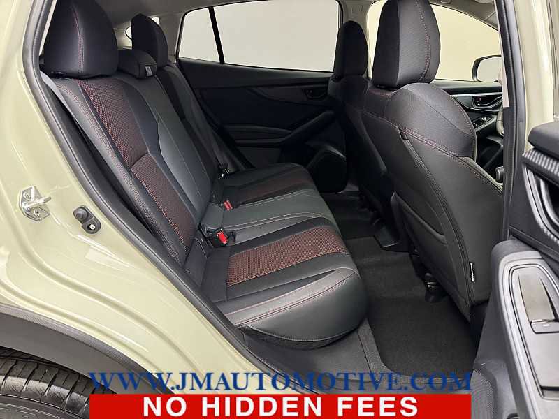 Used 2023 Subaru Crosstrek 2.0i Premium w/ Special Edition AWD/4WD image 17