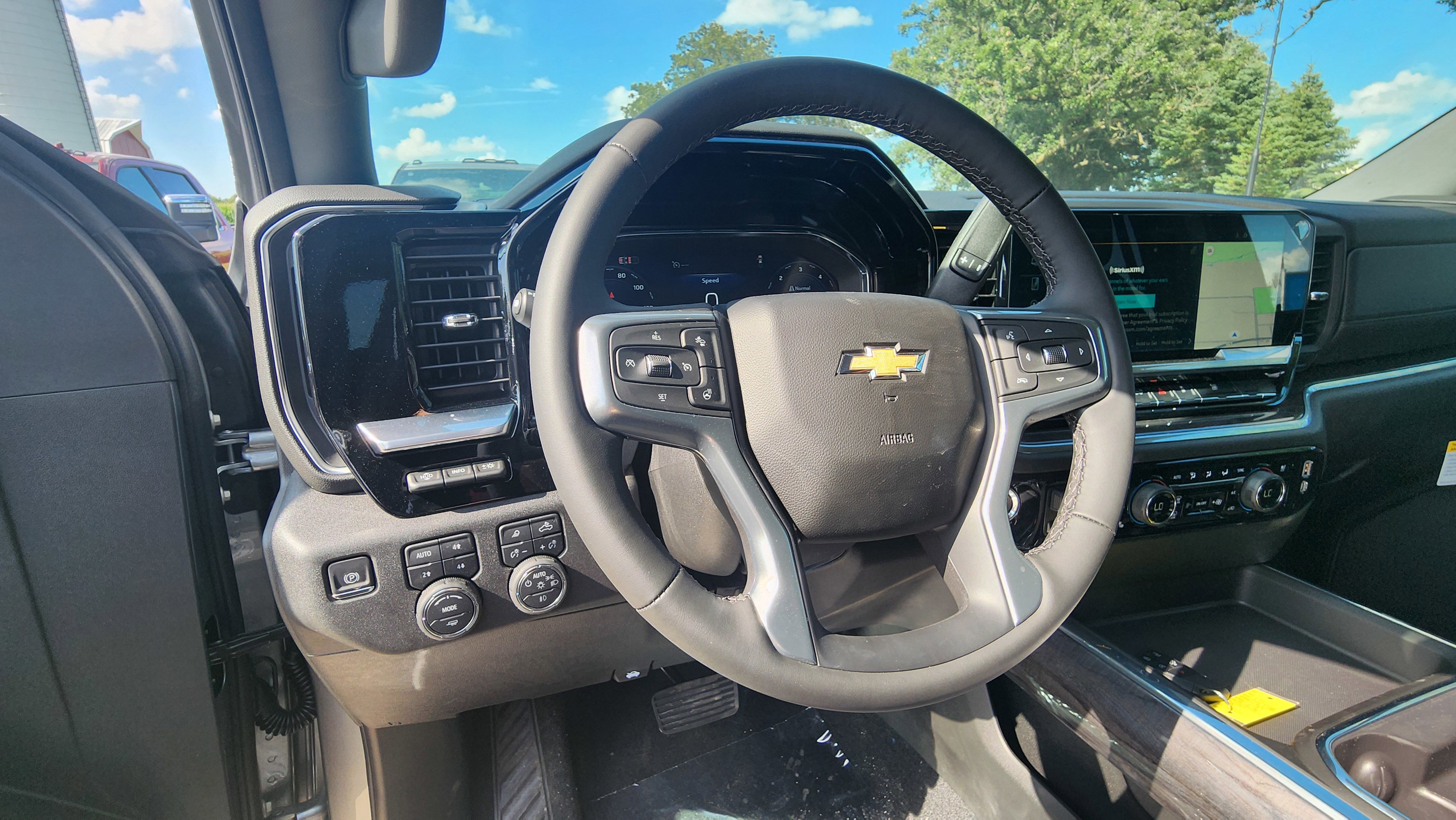 New 2025 Chevrolet Silverado 2500 LTZ w/ LTZ Premium Package image 14