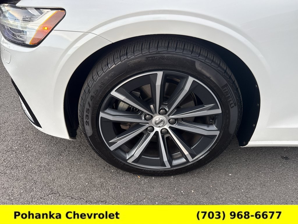 Used 2022 Volvo S60 B5 Momentum w/ Premium Package FWD image 29