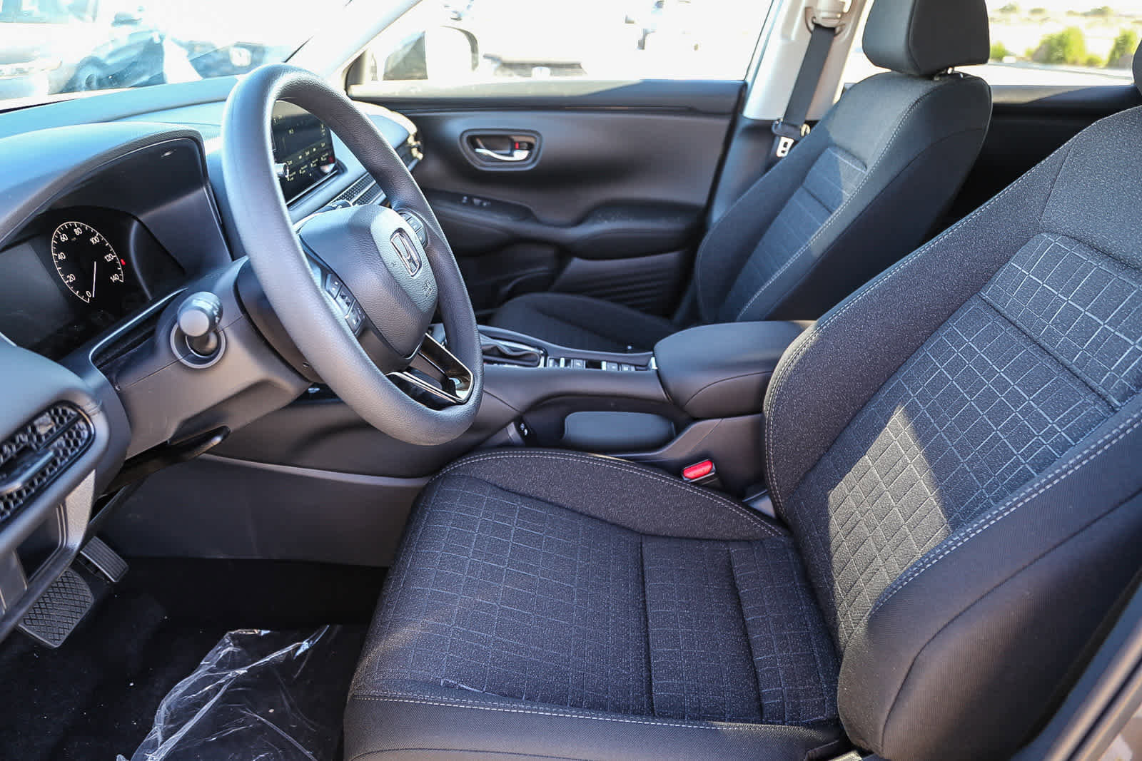 New 2026 Honda HR-V LX image 17