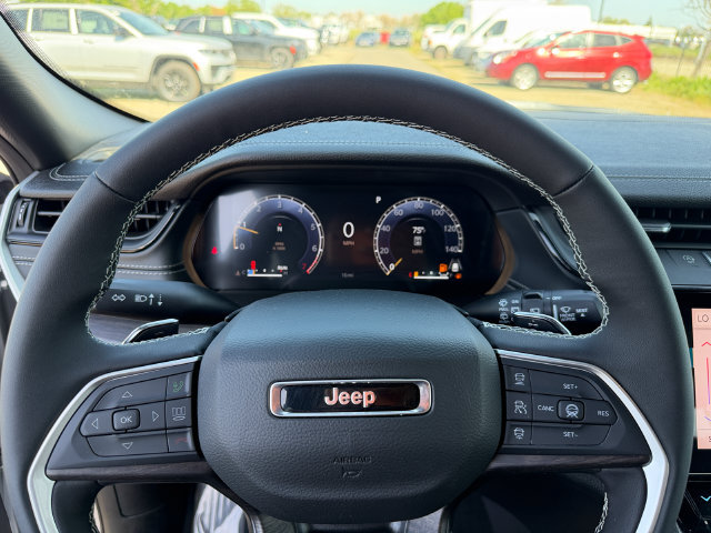New 2026 Jeep Grand Cherokee Altitude AWD/4WD image 14