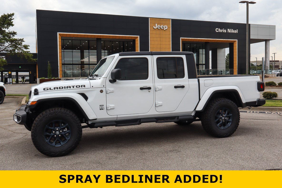 New 2026 Jeep Gladiator Sport