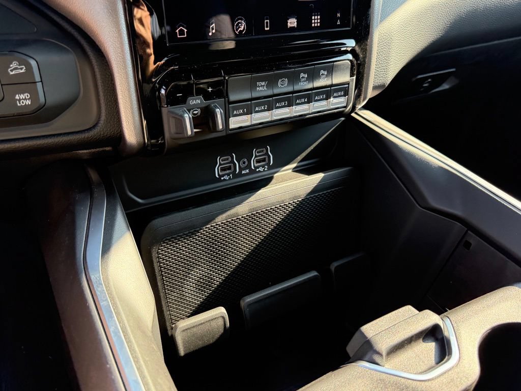 New 2027 RAM 2500 Big Horn AWD/4WD image 23