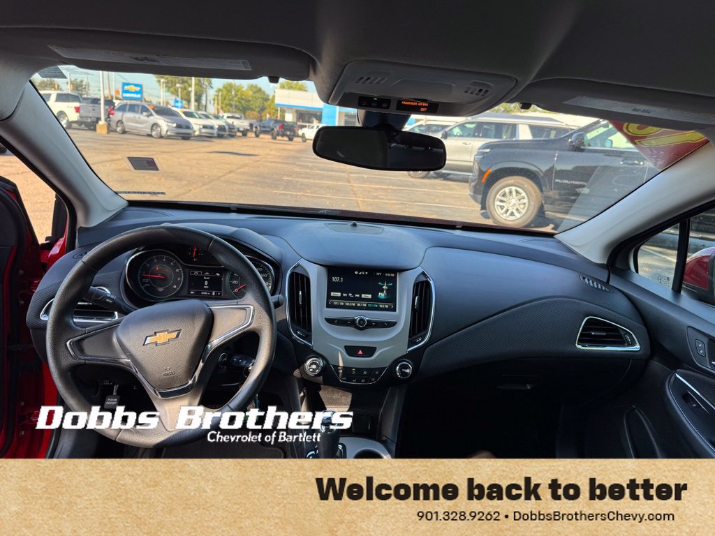 Used 2018 Chevrolet Cruze LS FWD image 13