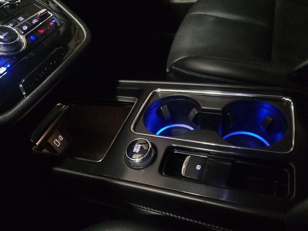 Used 2022 Lincoln Corsair AWD w/ Premium Package image 26