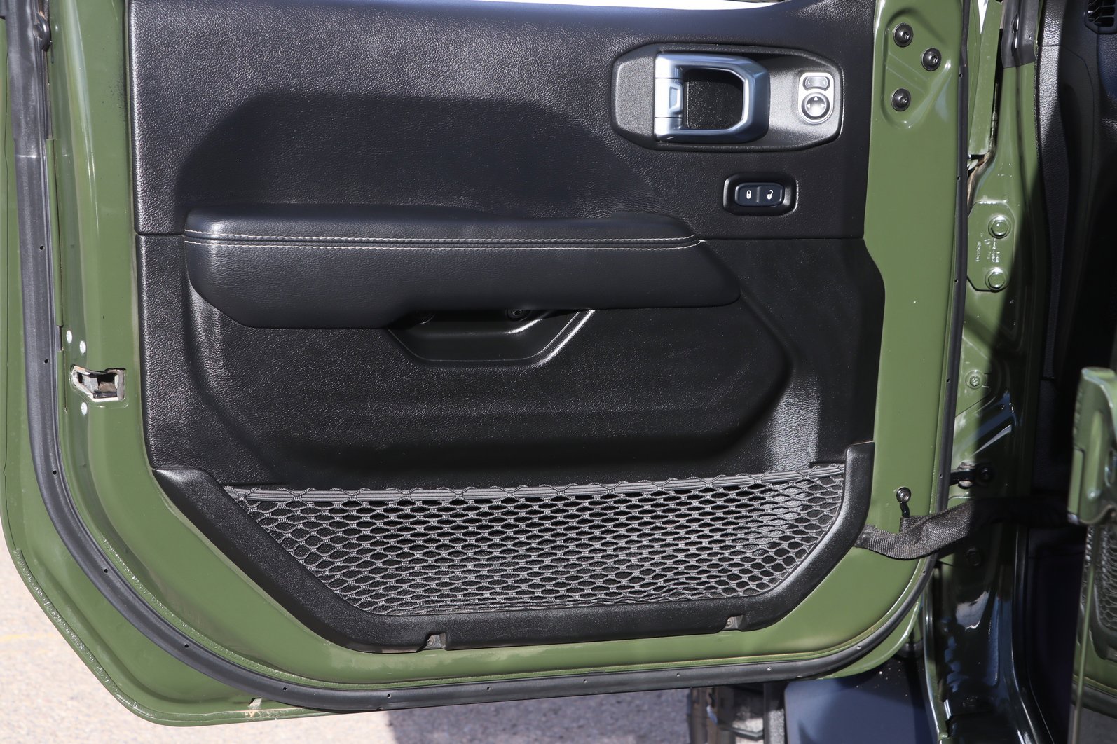 Used 2022 Jeep Gladiator Overland w/ Popular Equipment Package image 10