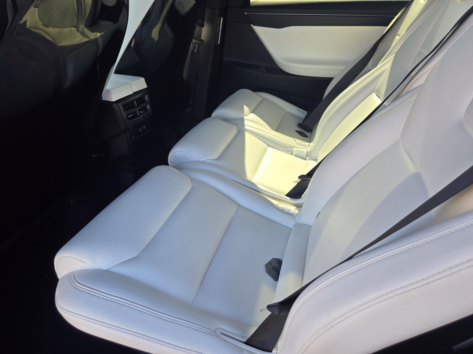 Used 2016 Tesla Model X 90D AWD/4WD image 16