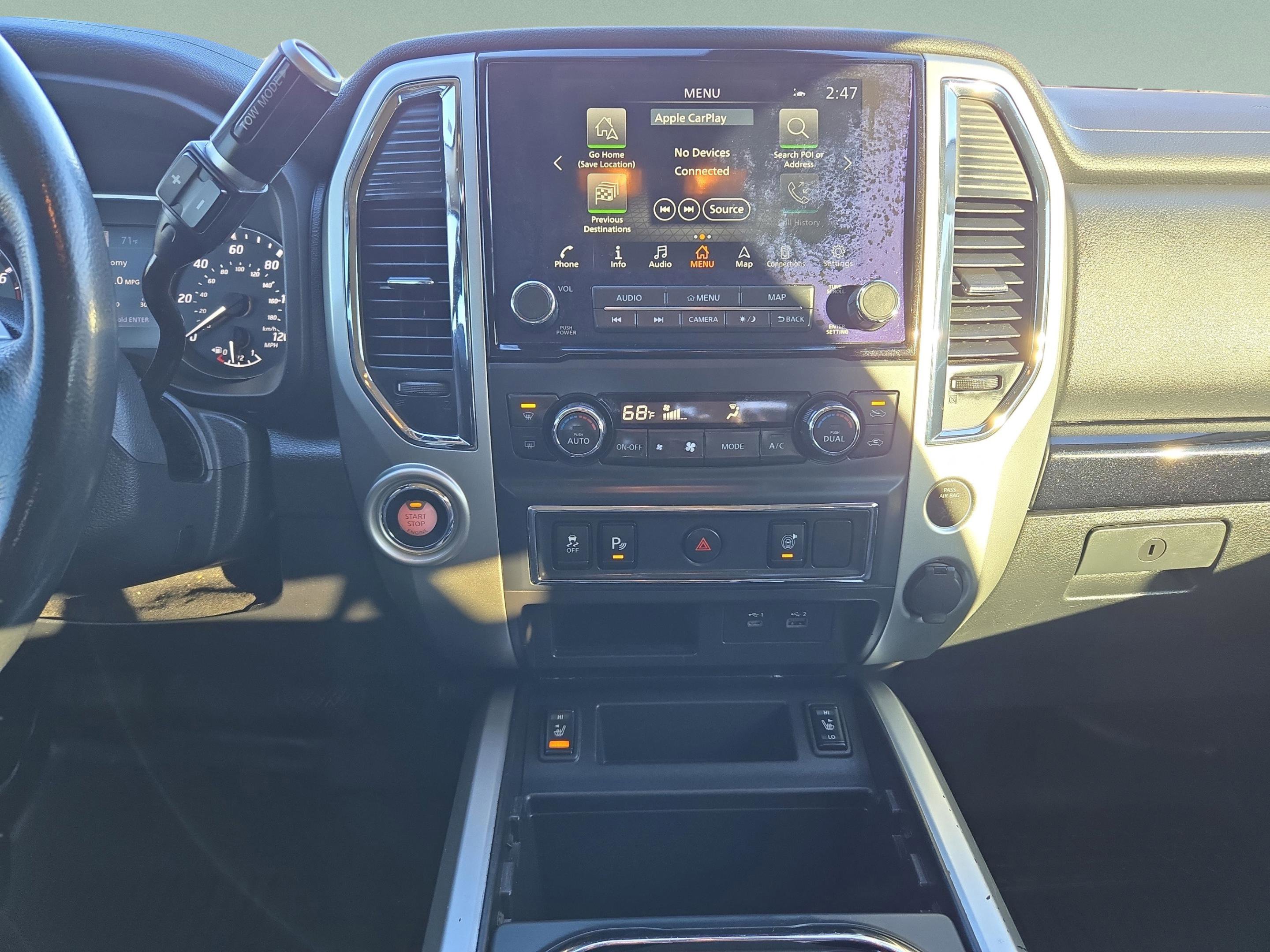Used 2021 Nissan Titan SV w/ SV Convenience Package image 21
