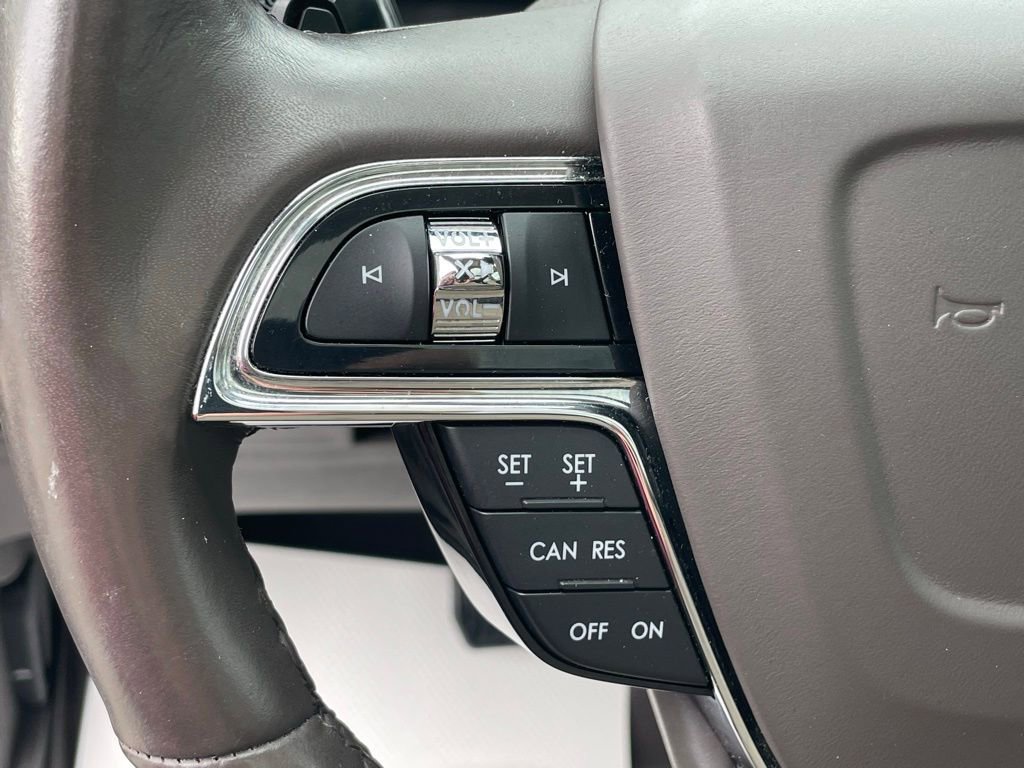 Used 2023 Lincoln Nautilus Reserve w/ Monochromatic Package image 28