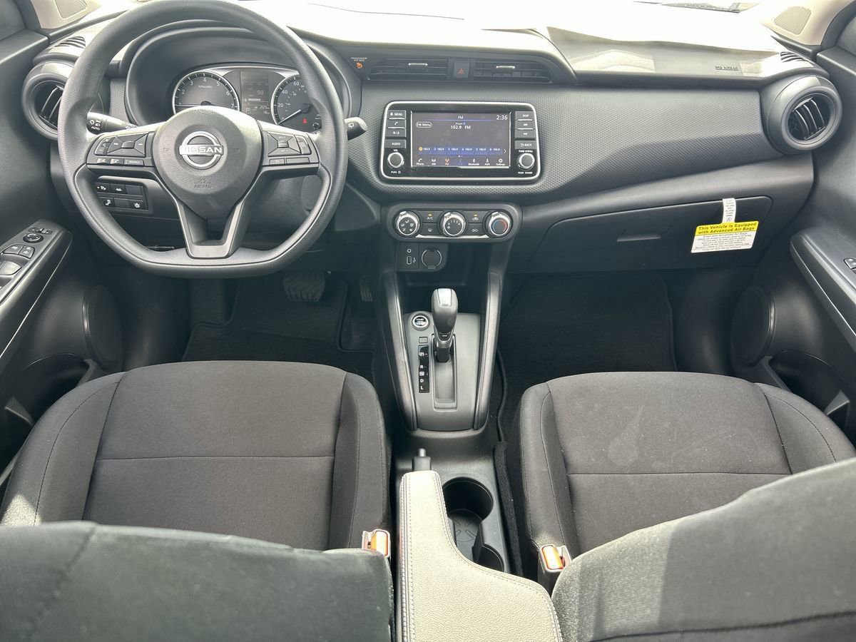 New 2025 Nissan Kicks Play S image 14