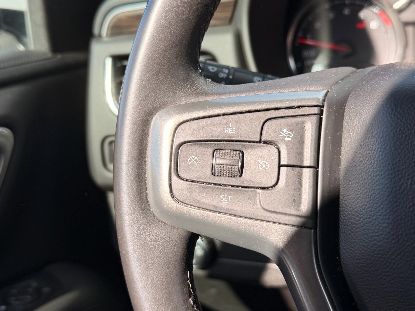 Used 2023 Chevrolet Tahoe LS image 20