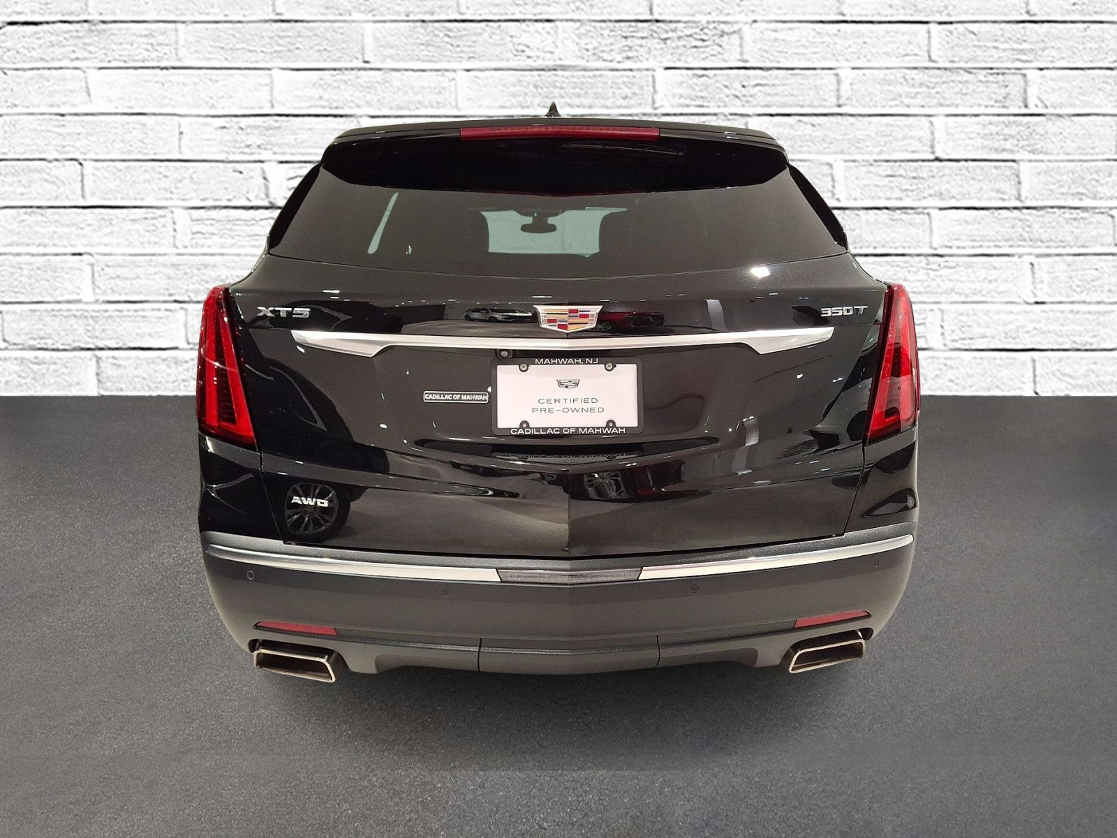 Certified 2024 Cadillac XT5 Luxury AWD/4WD image 5
