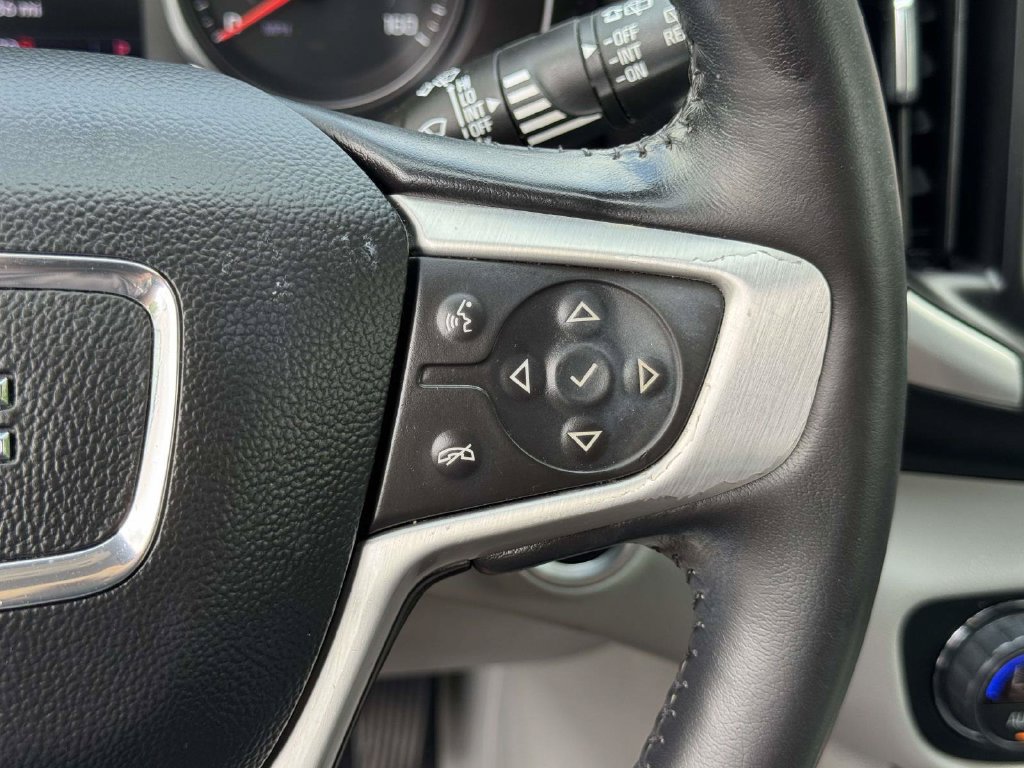 Used 2021 GMC Terrain SLT w/ Infotainment Package II FWD image 13