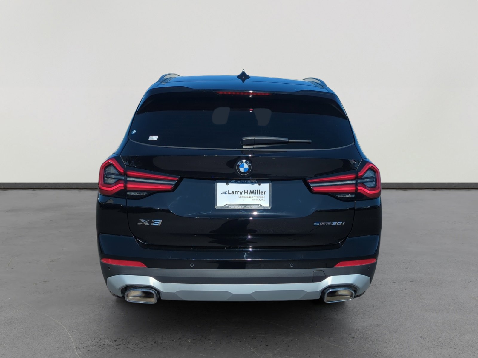 Used 2024 BMW X3 sDrive30i w/ Convenience Package image 4