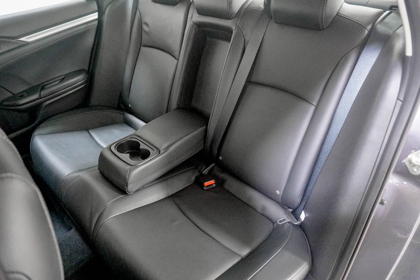 Used 2020 Honda Civic EX-L image 36