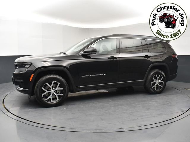 Used 2025 Jeep Grand Cherokee L Limited image 3