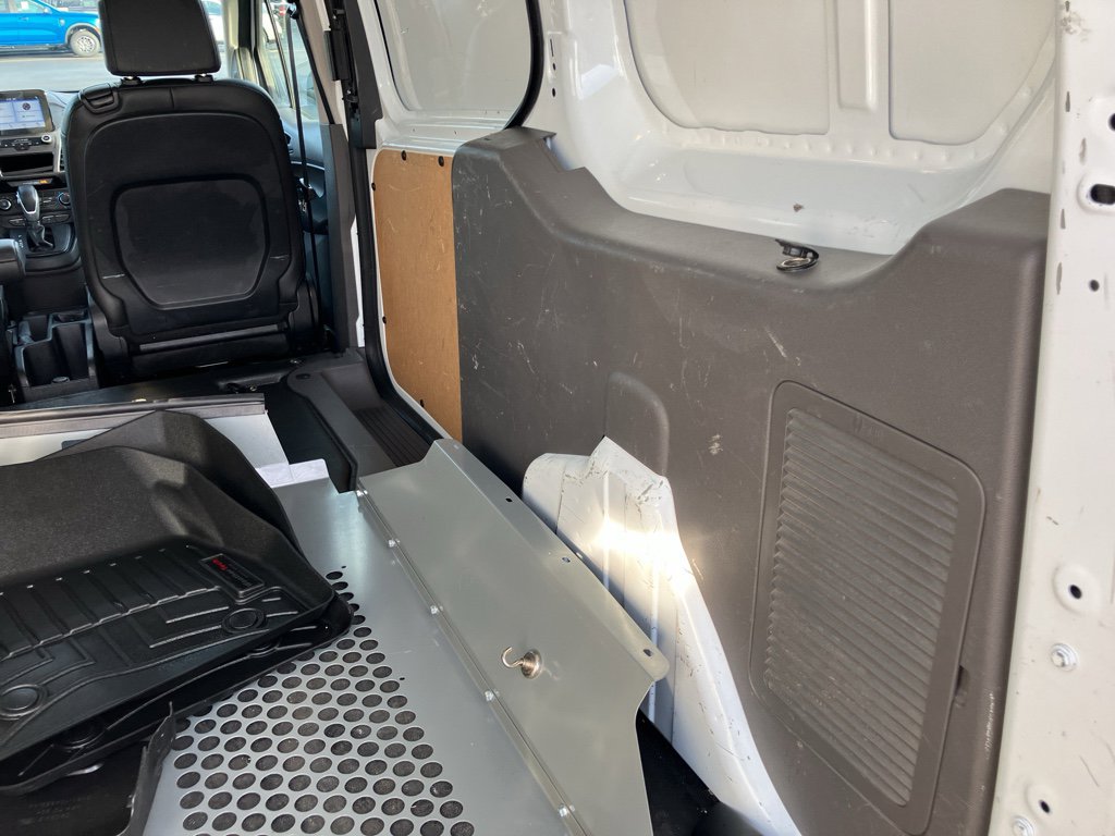 Used 2020 Ford Transit Connect XL image 33