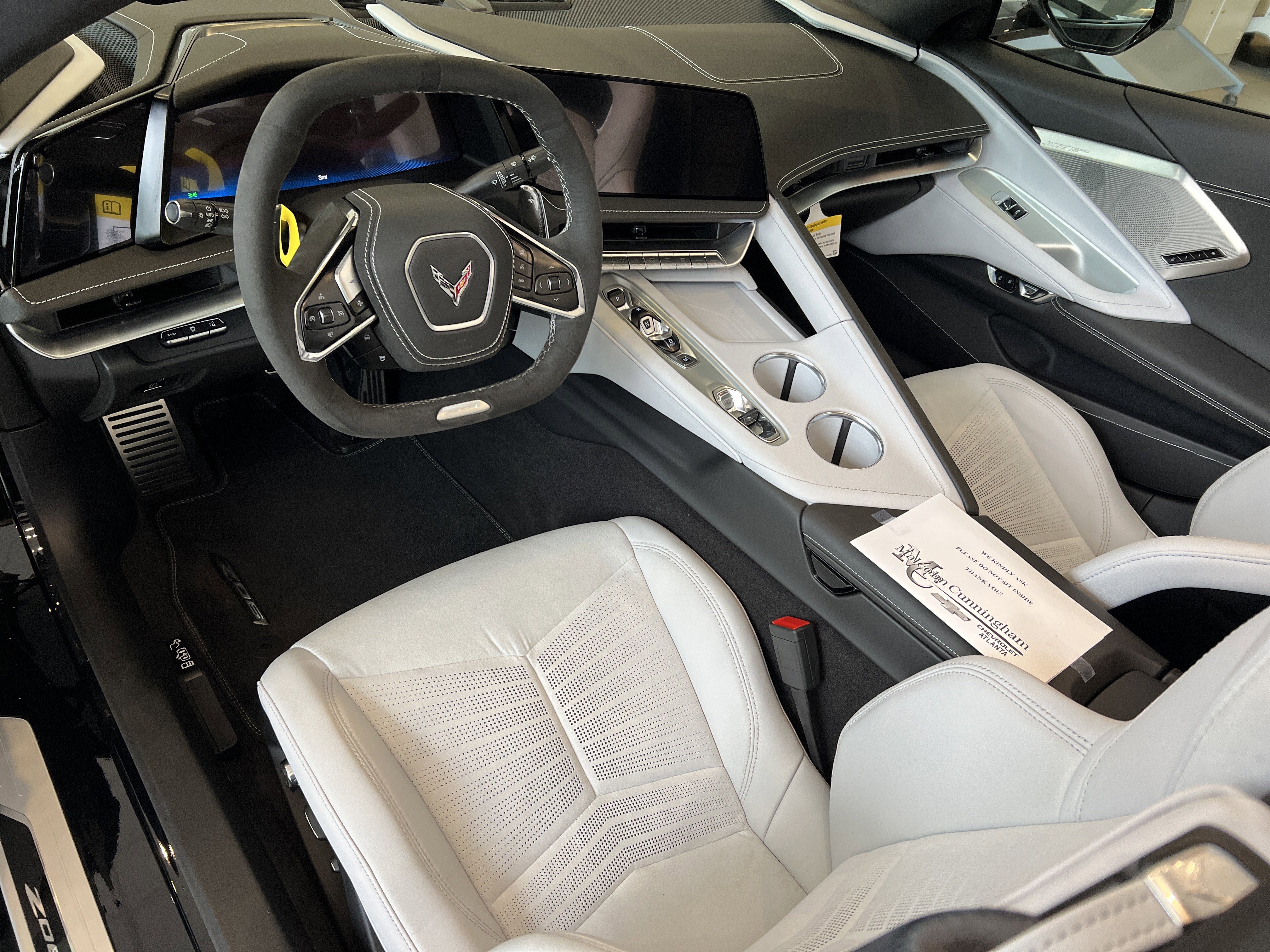 New 2026 Chevrolet Corvette Z06 w/ LPO, Roadside Safety Package image 23
