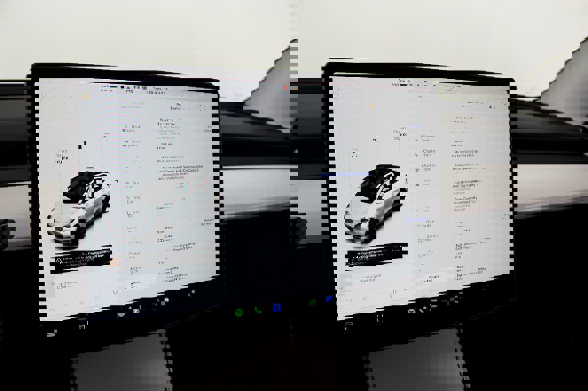 Used 2020 Tesla Model Y Long Range image 28