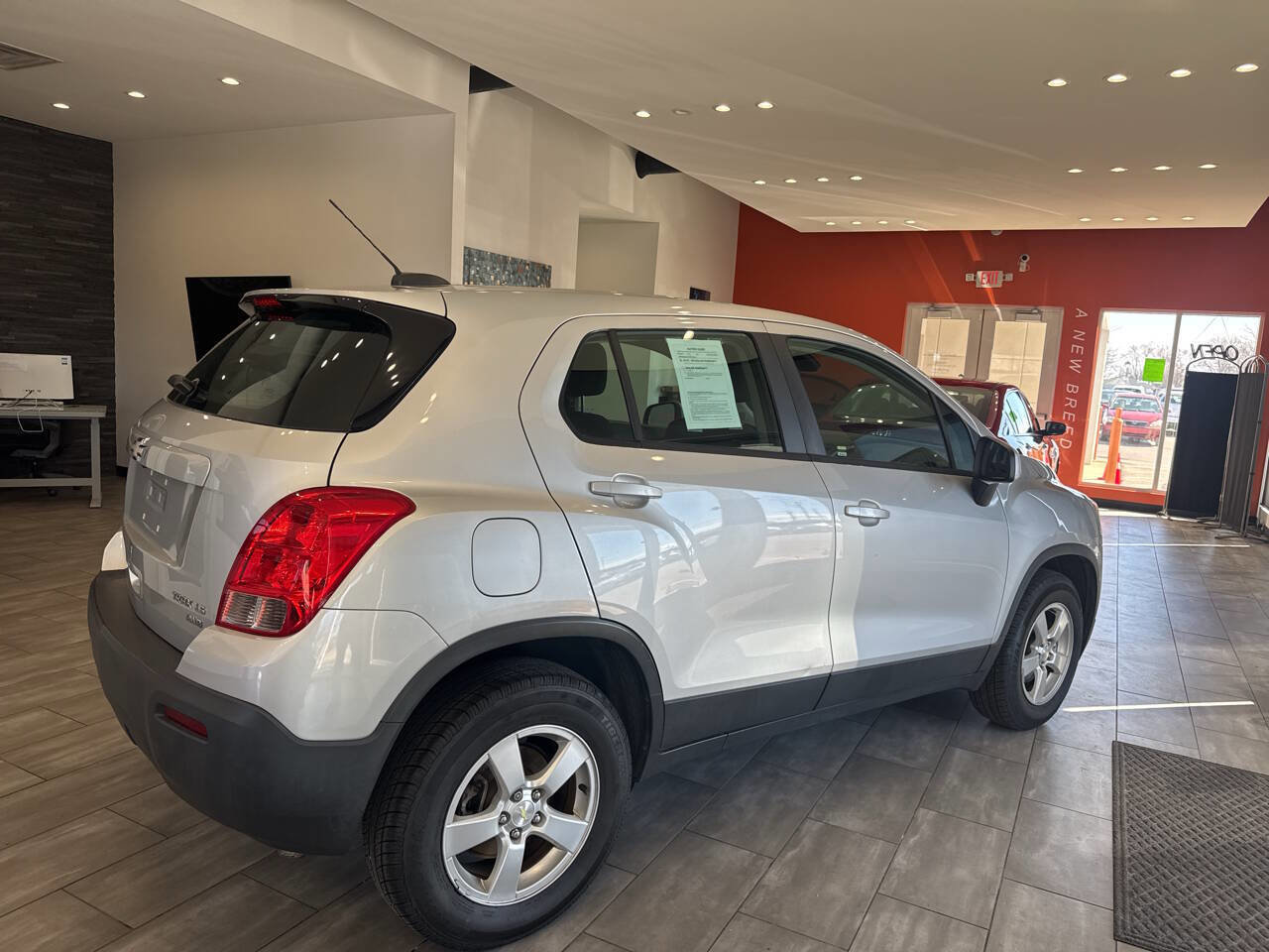 Used 2016 Chevrolet Trax LS AWD/4WD image 15