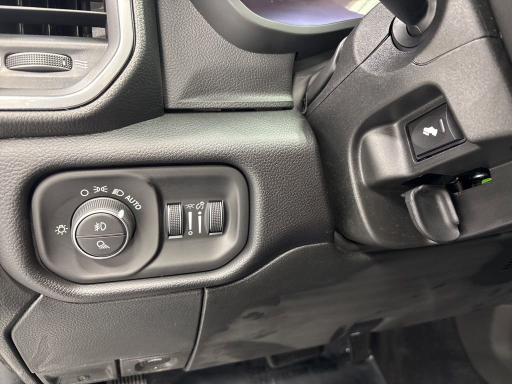 New 2026 RAM 2500 Laramie w/ Night Edition image 36