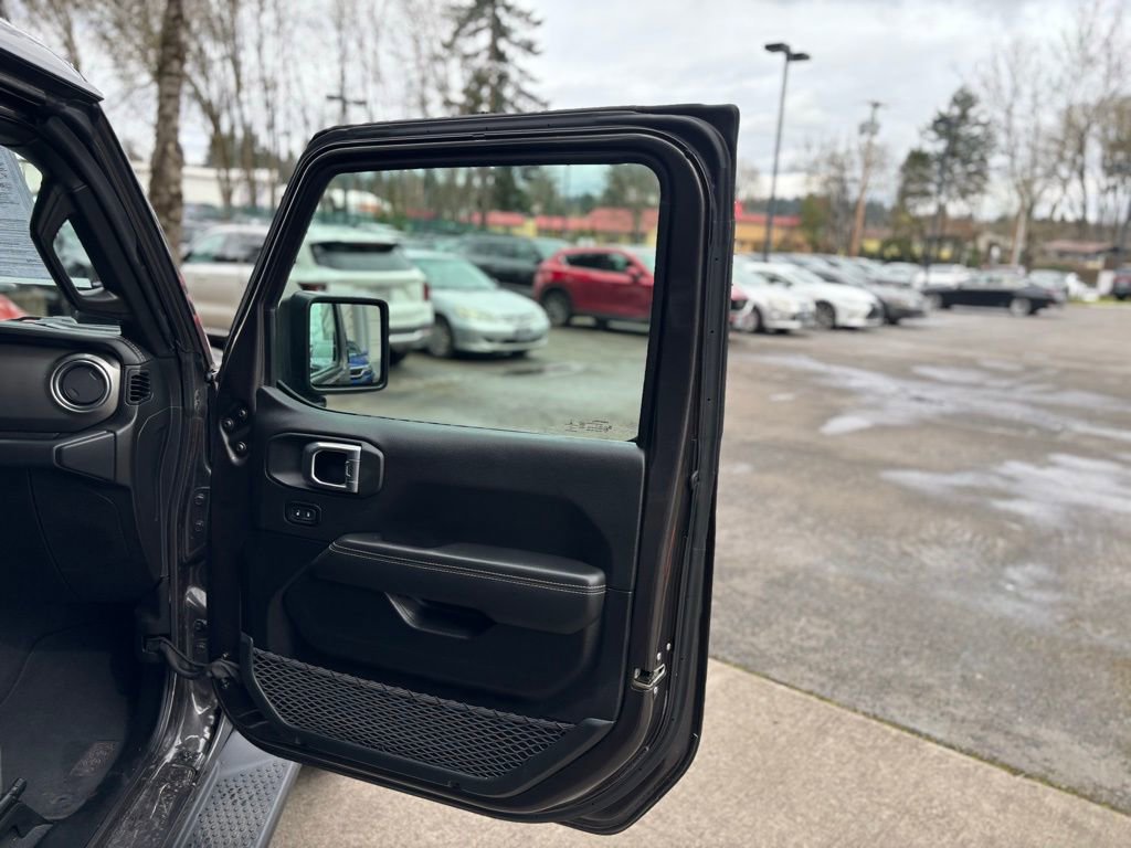 Used 2021 Jeep Wrangler Unlimited Sahara w/ Uconnect 4C Nav & Sound Group image 25