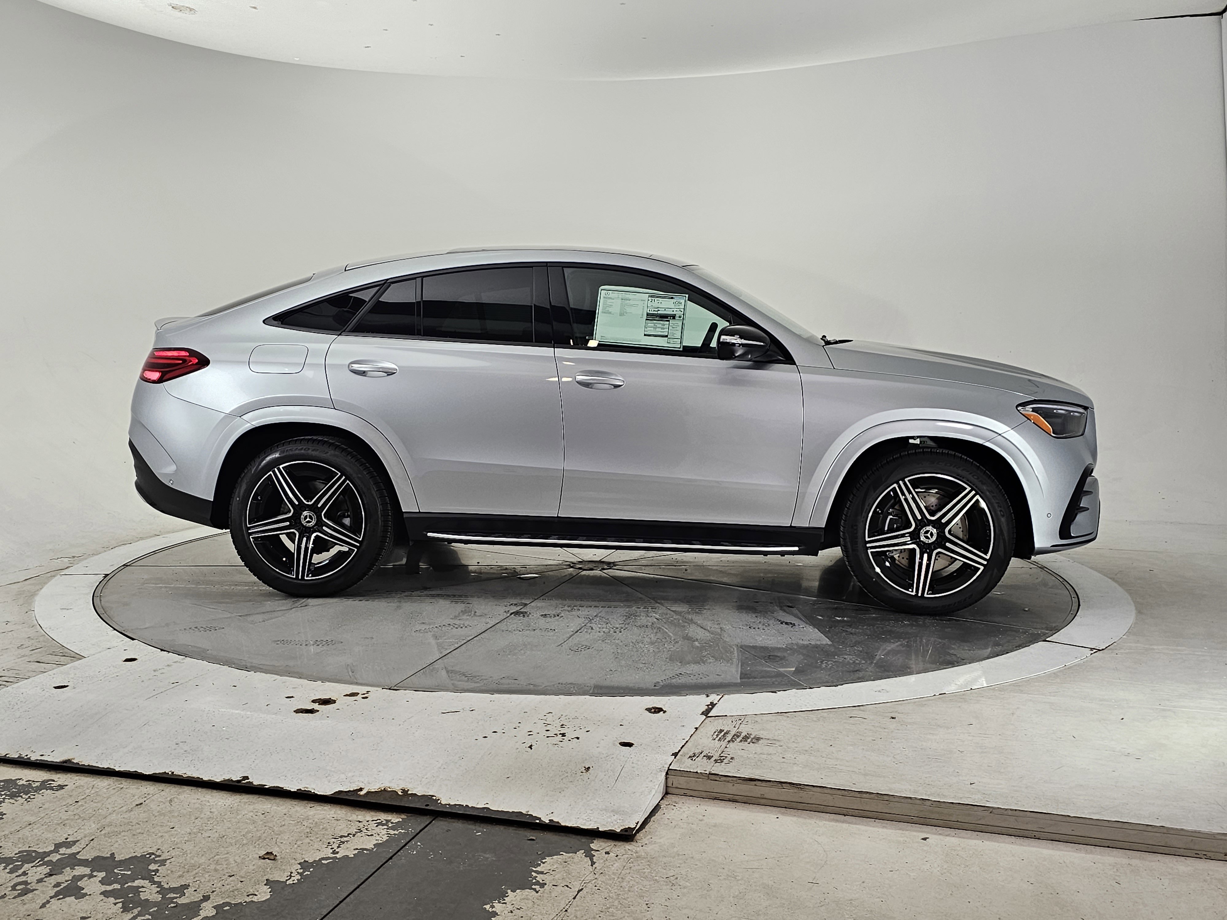 New 2026 Mercedes-Benz GLE 450 4MATIC Coupe image 3