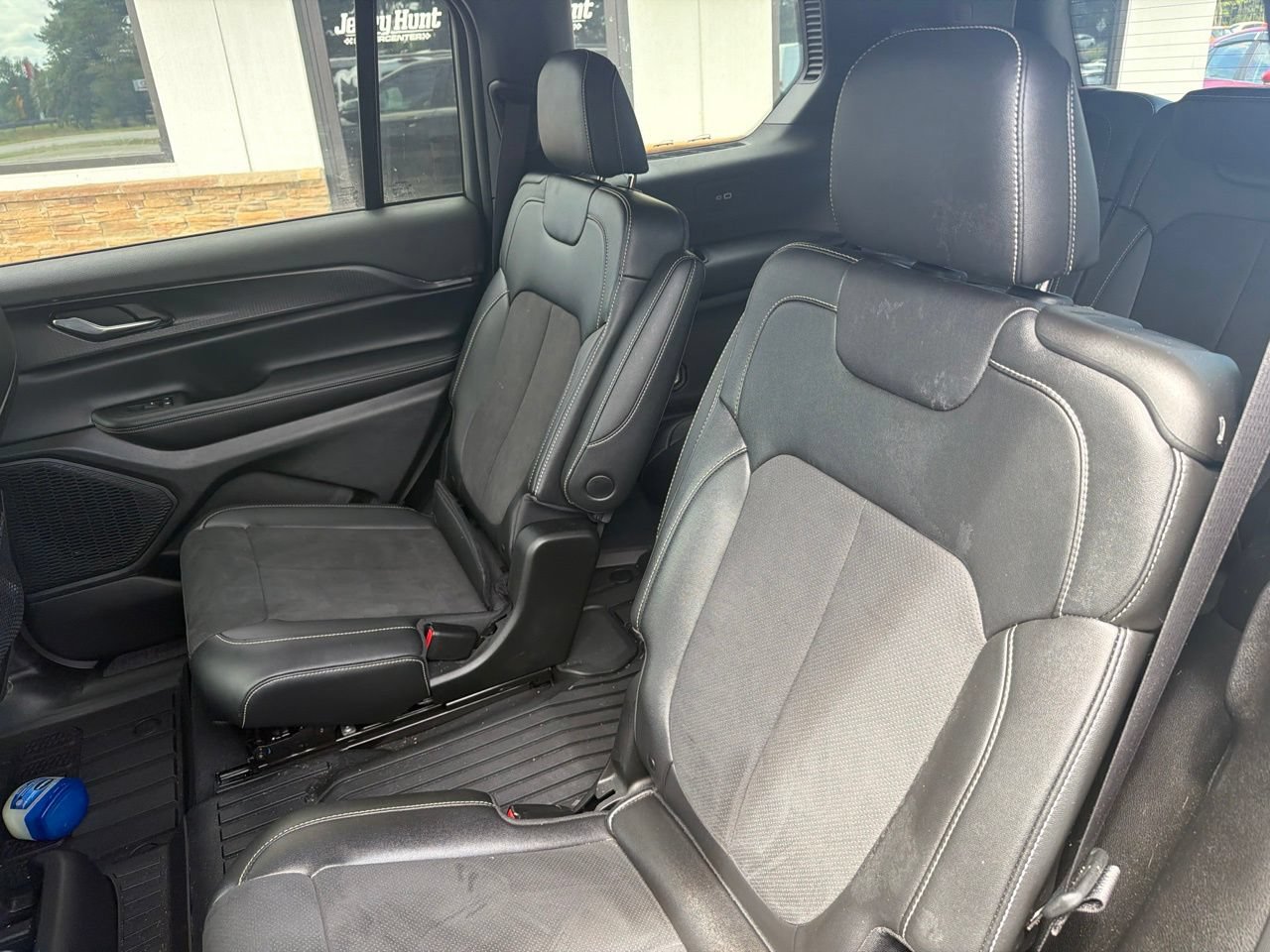 Used 2024 Jeep Grand Cherokee L Laredo AWD/4WD image 6