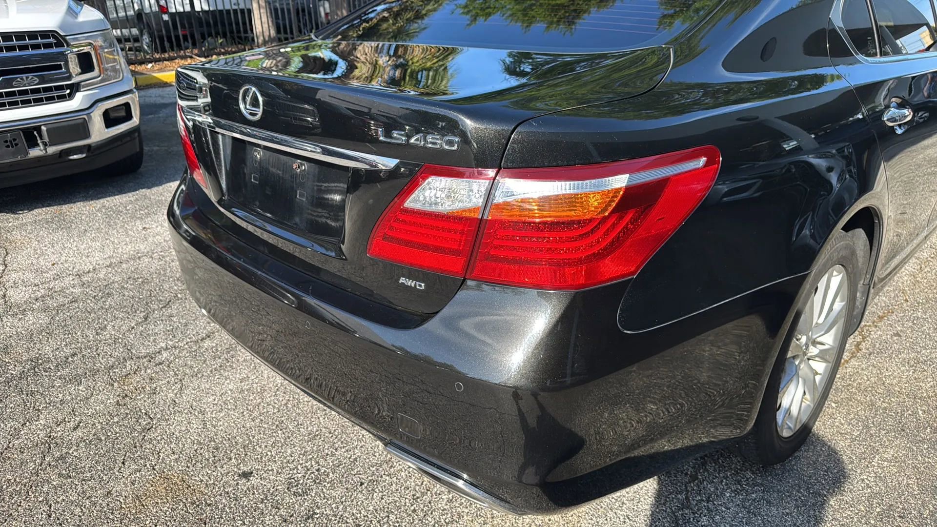 Used 2012 Lexus LS 460 LS 460 Sedan 4D AWD/4WD image 43