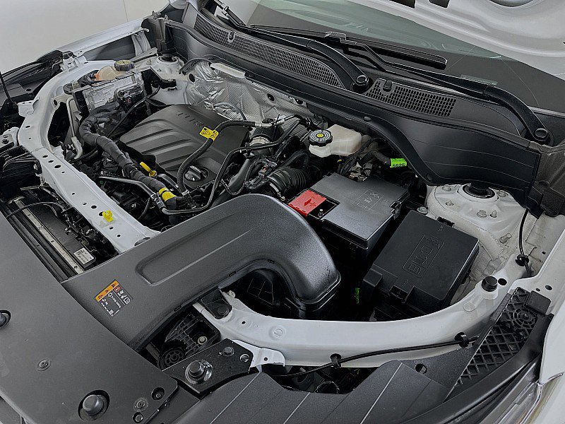 Used 2024 Chevrolet Trax LS w/ LS Convenience Package image 29