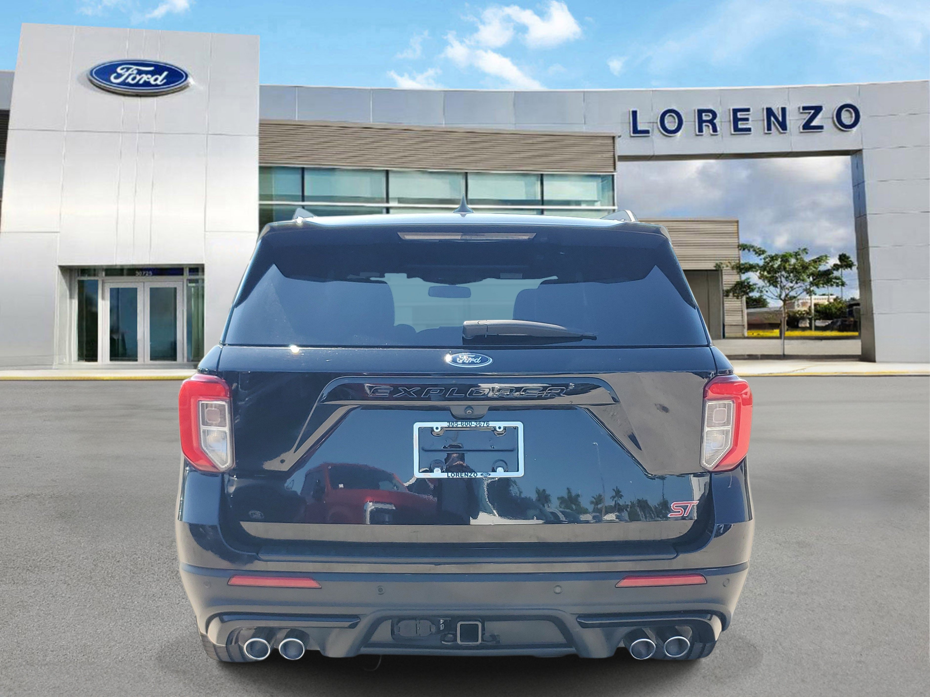 Certified 2023 Ford Explorer ST w/ Equipment Group 401A AWD/4WD image 6