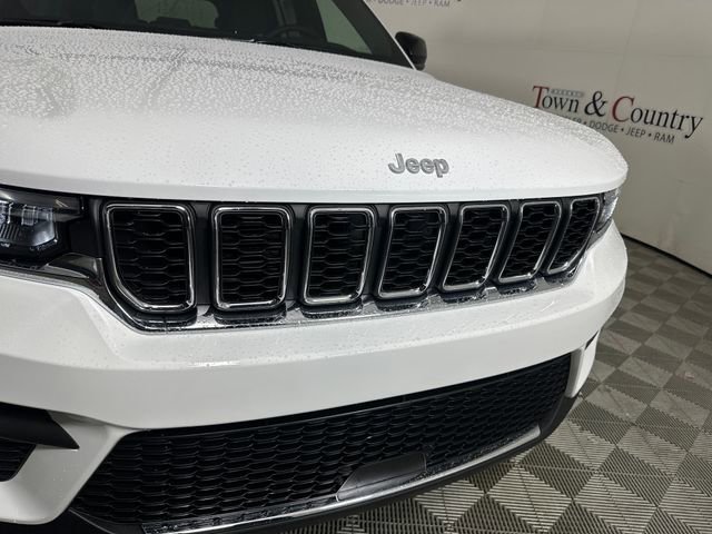 New 2025 Jeep Grand Cherokee Laredo X image 5