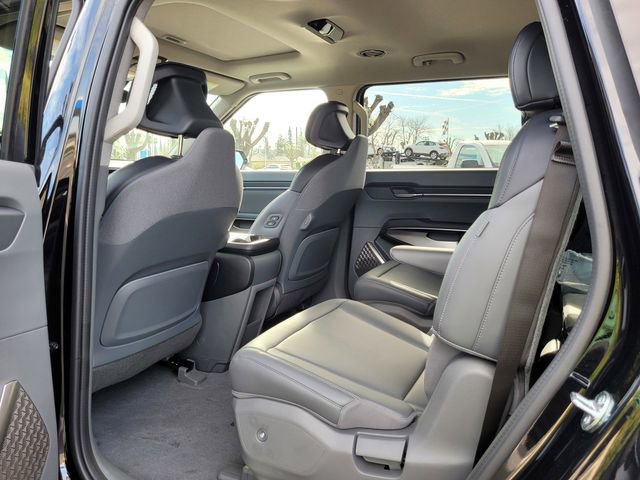 New 2026 Kia EV9 Light RWD image 6