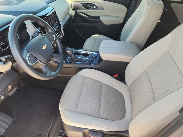 Used 2022 Chevrolet Traverse LS image 13