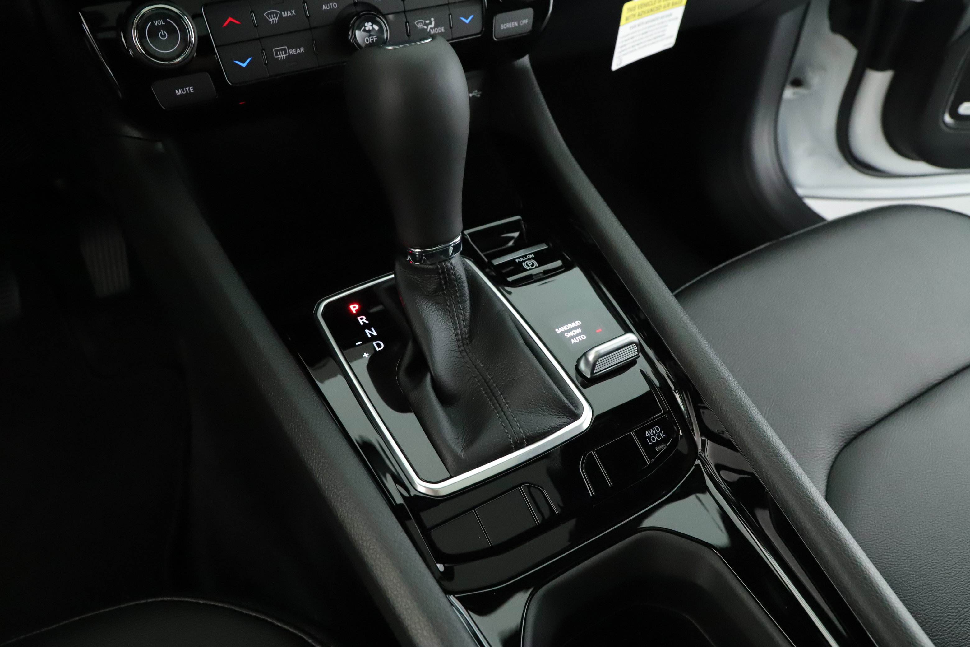 New 2026 Jeep Compass Limited w/ Sun, Sound & Navigation Group image 16