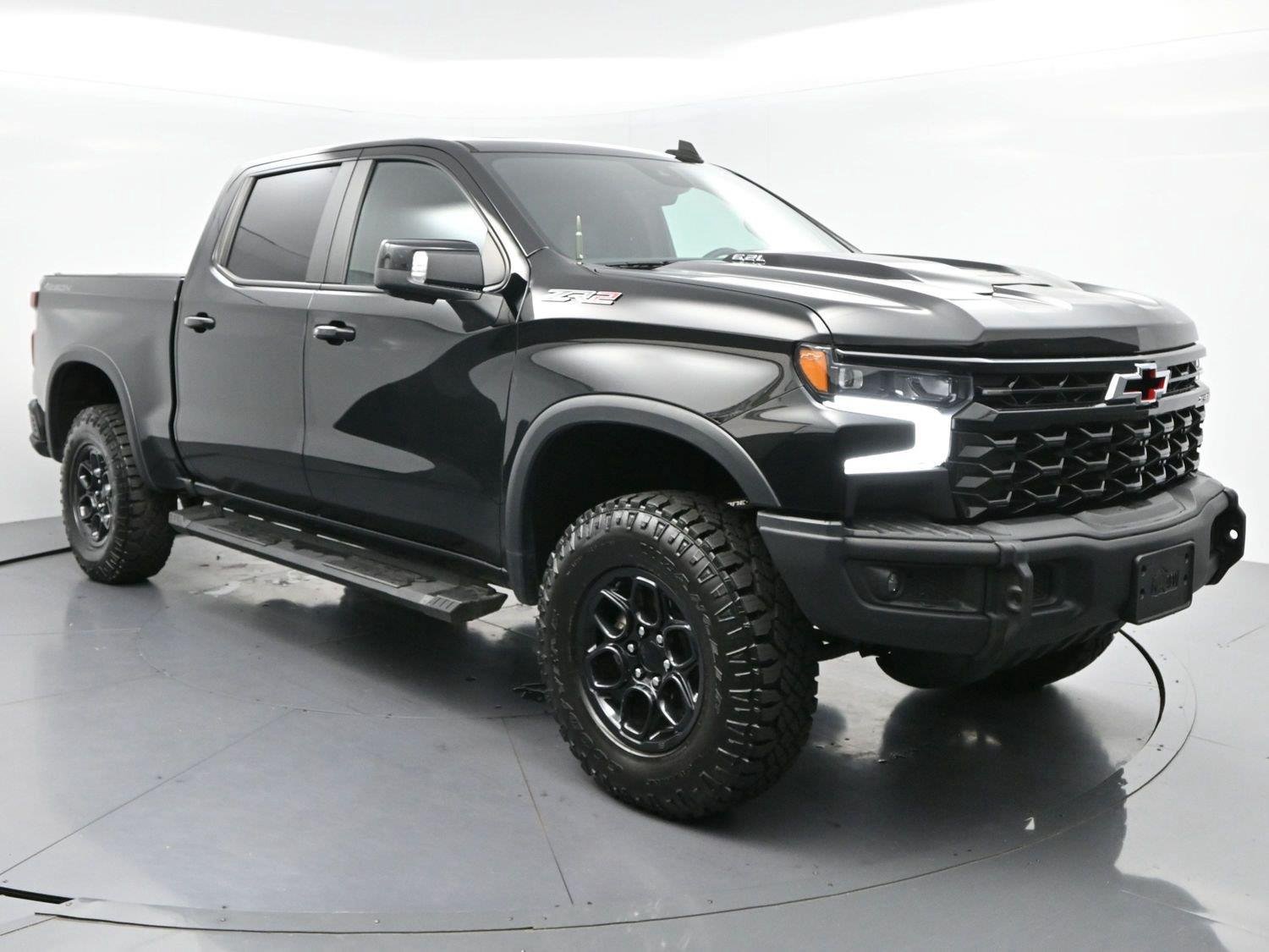 Used 2023 Chevrolet Silverado 1500 ZR2 w/ ZR2 Bison Edition AWD/4WD image 2